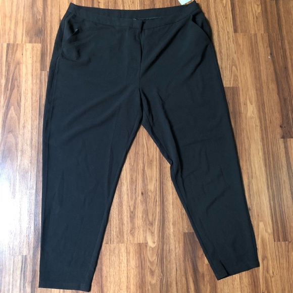 NWT Forever 21 Ankle Pants BLACK - Picture 1 of 3